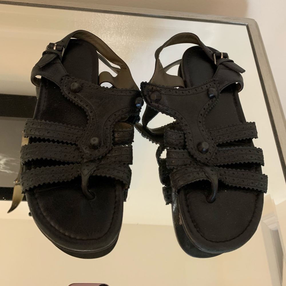 Balenciaga black leather studded flat sandals 37 - Picture 1 of 3